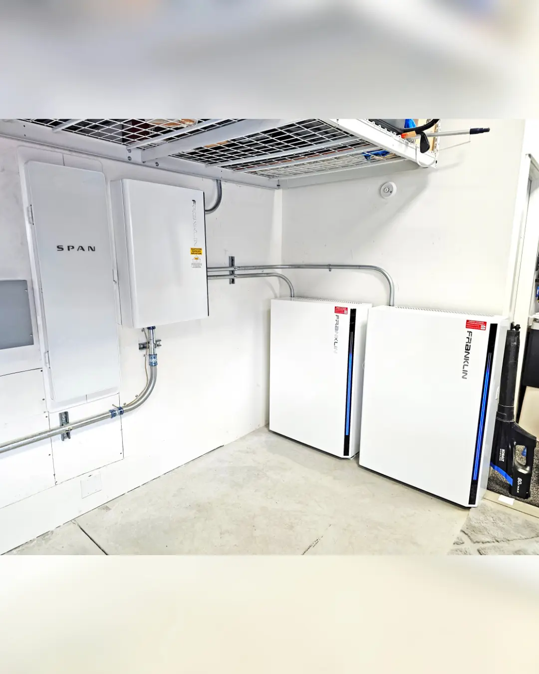 Solar panels and battery backup for family in Bend, Oregon