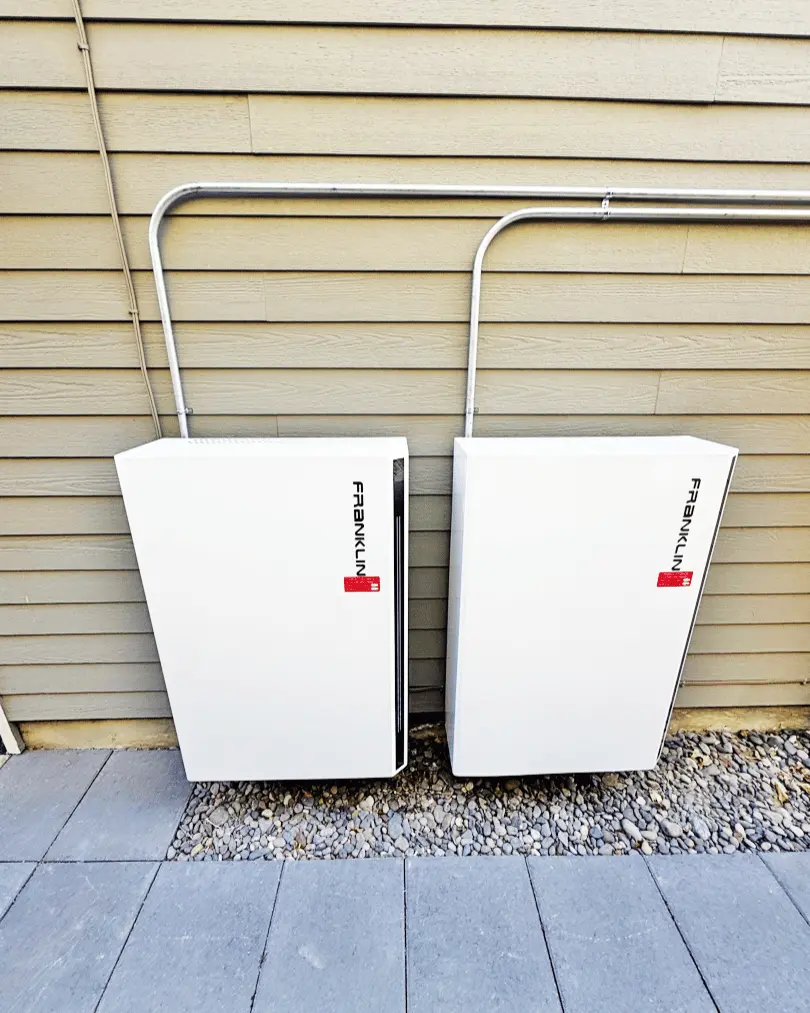 Solar panels and battery backup added to existing system in Bend, Oregon.